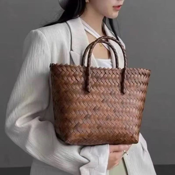 Handwoven basket bag with bamboo handles Bowlift
