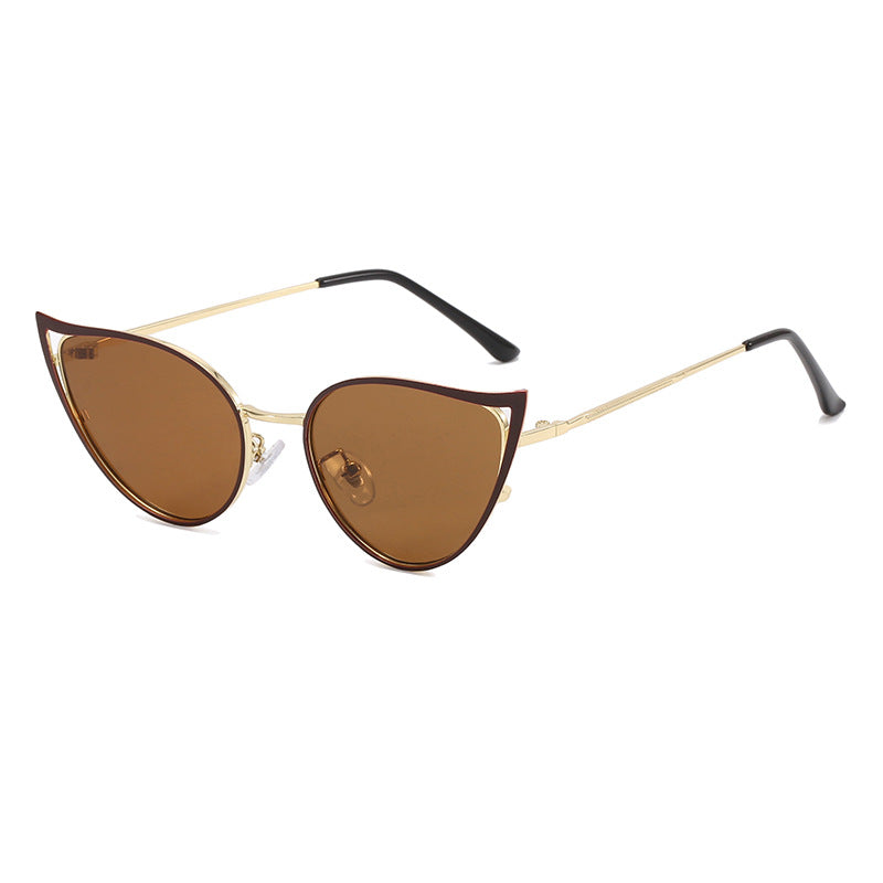 Women's Cat-Eye Sunglasses with Elegant Metal Frame and UV Protection Bowlift
