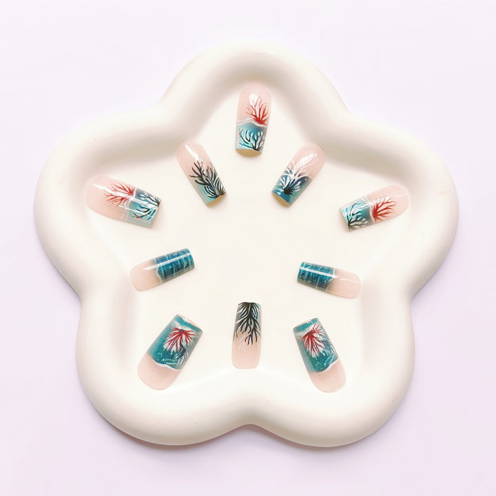 Artificial Nails in Stylish Coral Design Bowlift