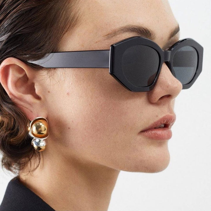 Women's geometric sunglasses with trendy, transparent frame Bowlift