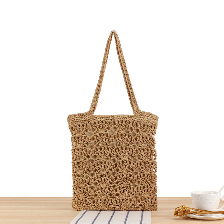Handbag Made of Hand-Knotted Natural Material with Elegant Details Bowlift