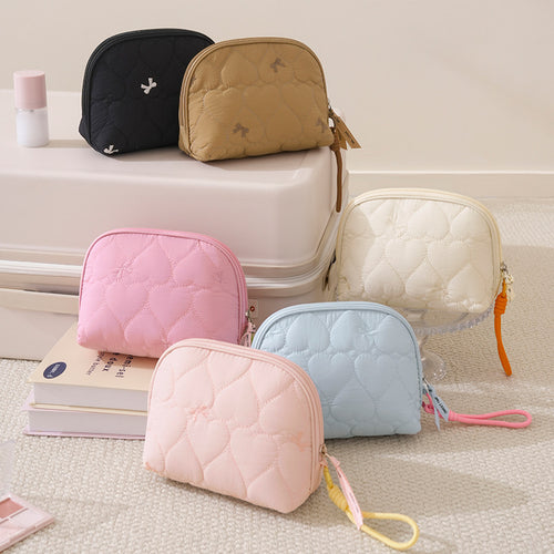 Heart-Quilted Makeup Bag Bowlift