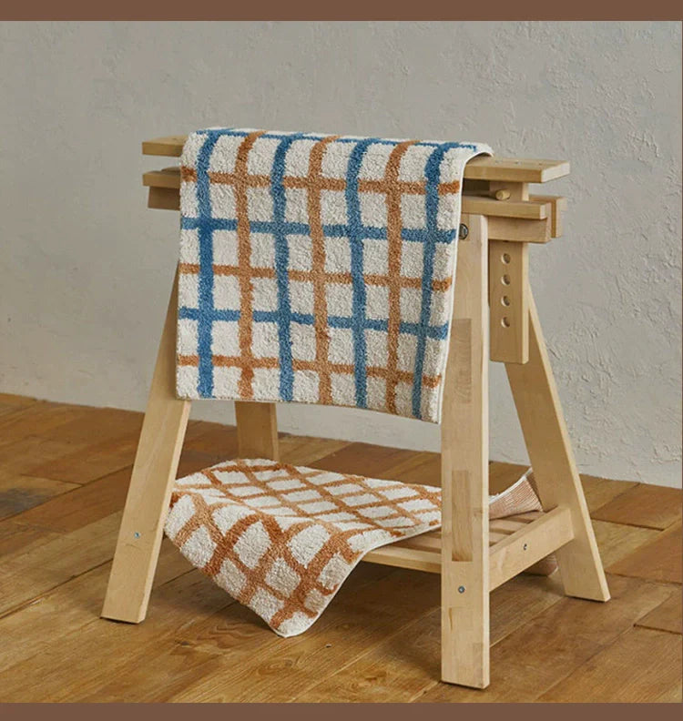 BowLift | Zion Bath Rug