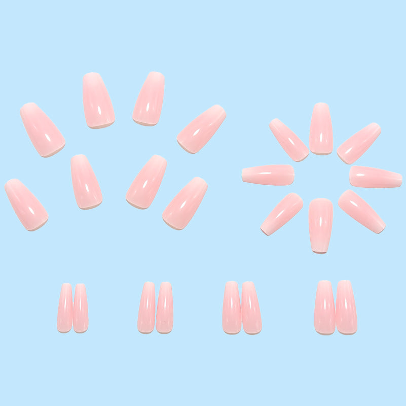 Artificial Nail Extension in Elegant Design Bowlift