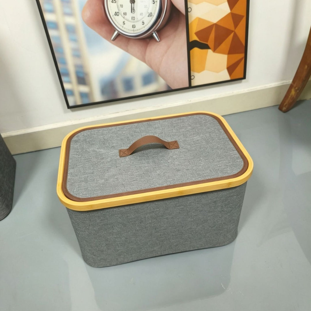 Storage boxes with elegant bamboo accents Bowlift