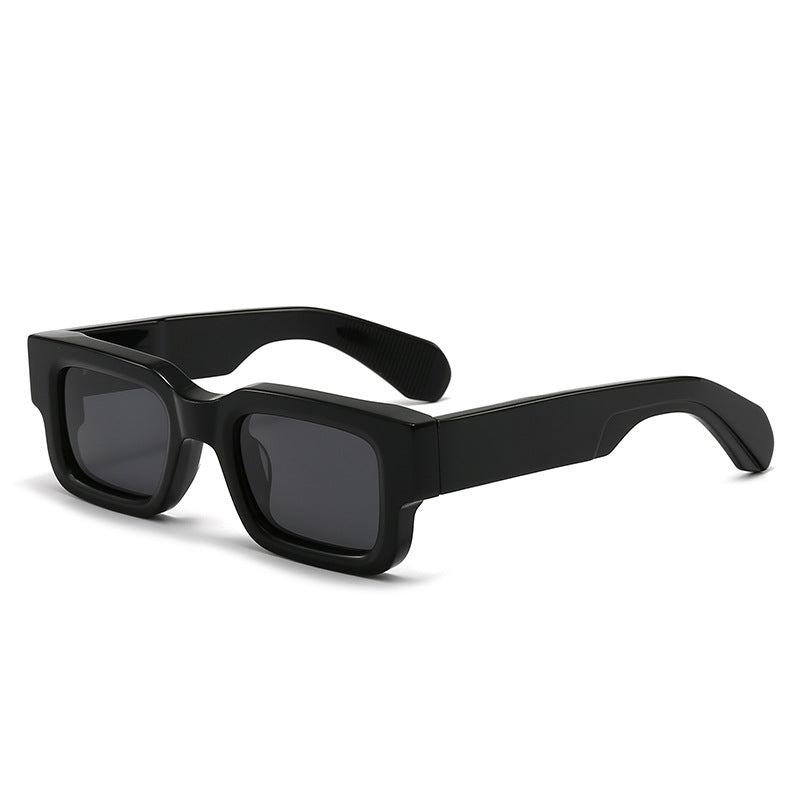 Ladies fashionable sunglasses Bowlift