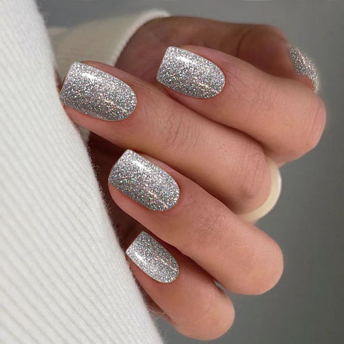 Glittering Press-On Nail Tips Bowlift