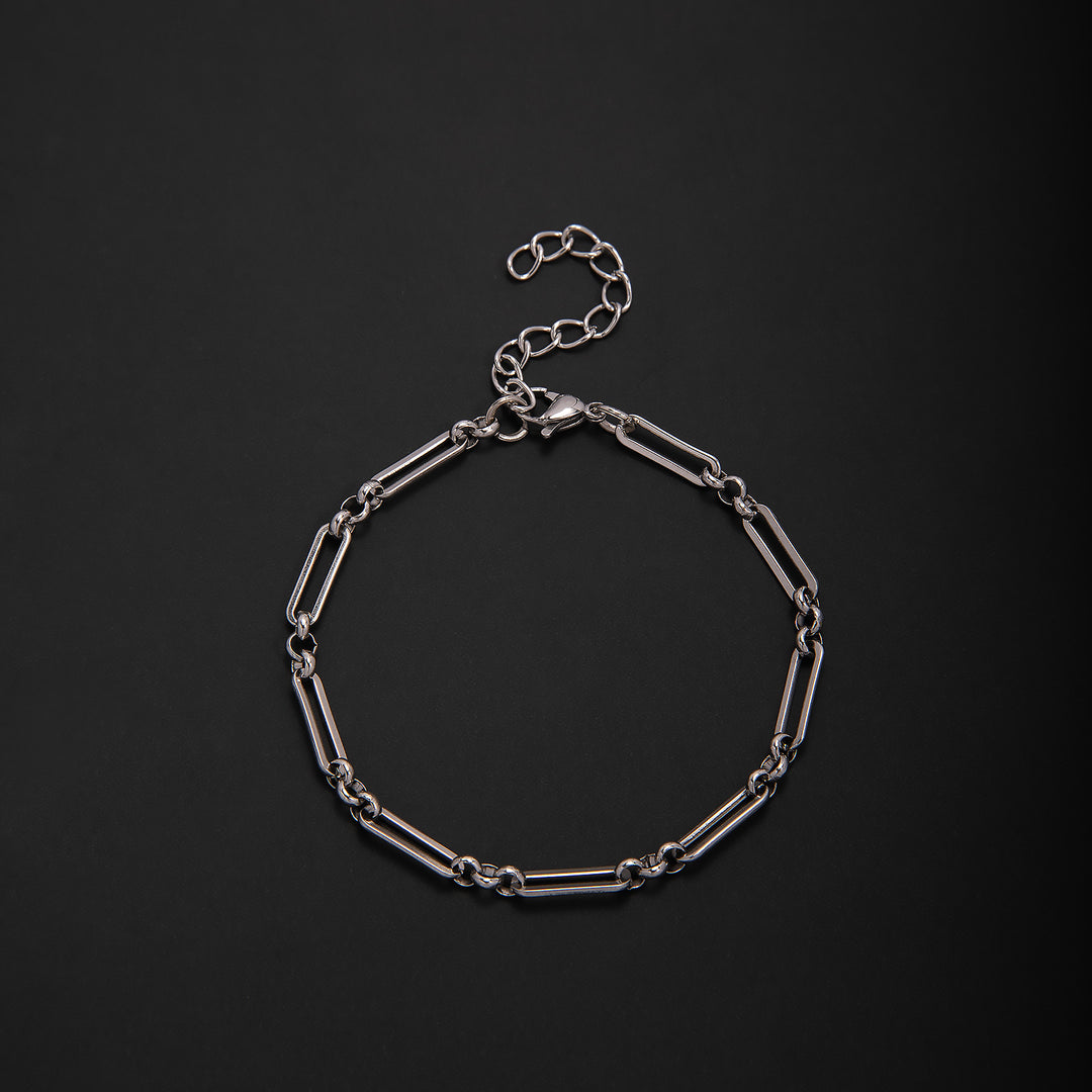 Interlaced Metal Link Bracelet Bowlift