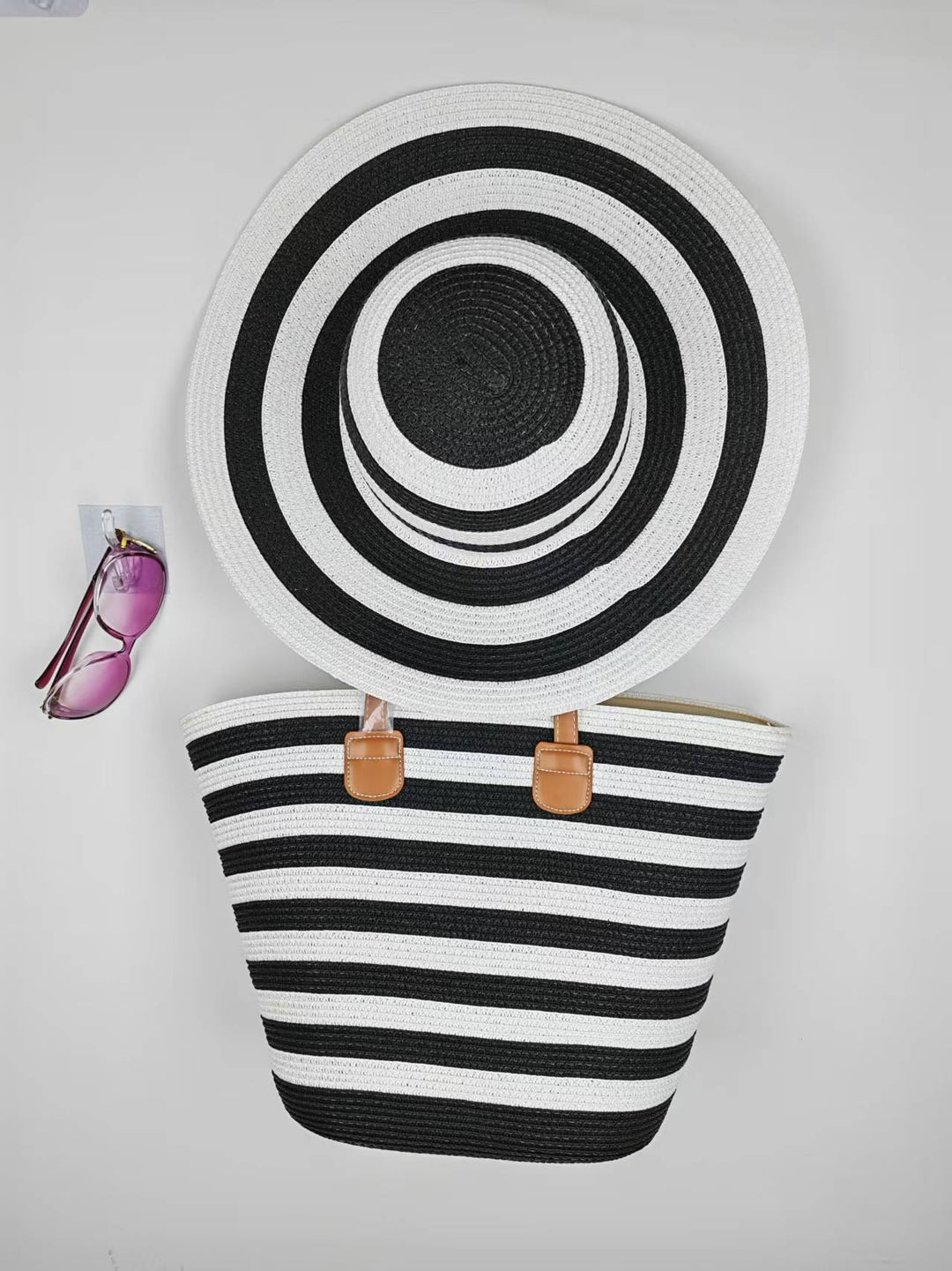 Beach bag with matching hat Bowlift