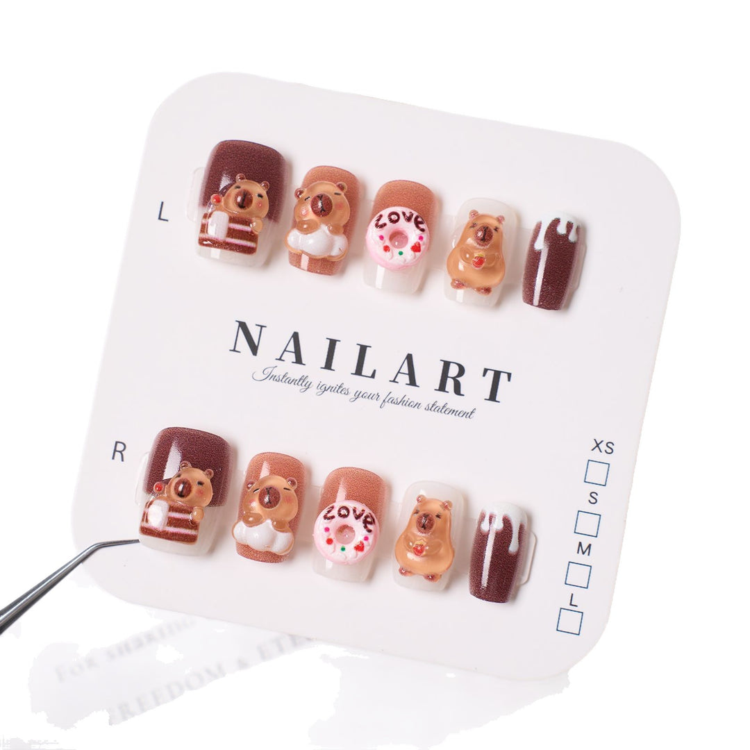 Whimsical Bear-Themed Press-On Nail Set Bowlift