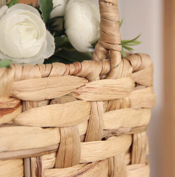 Handwoven flower basket Bowlift