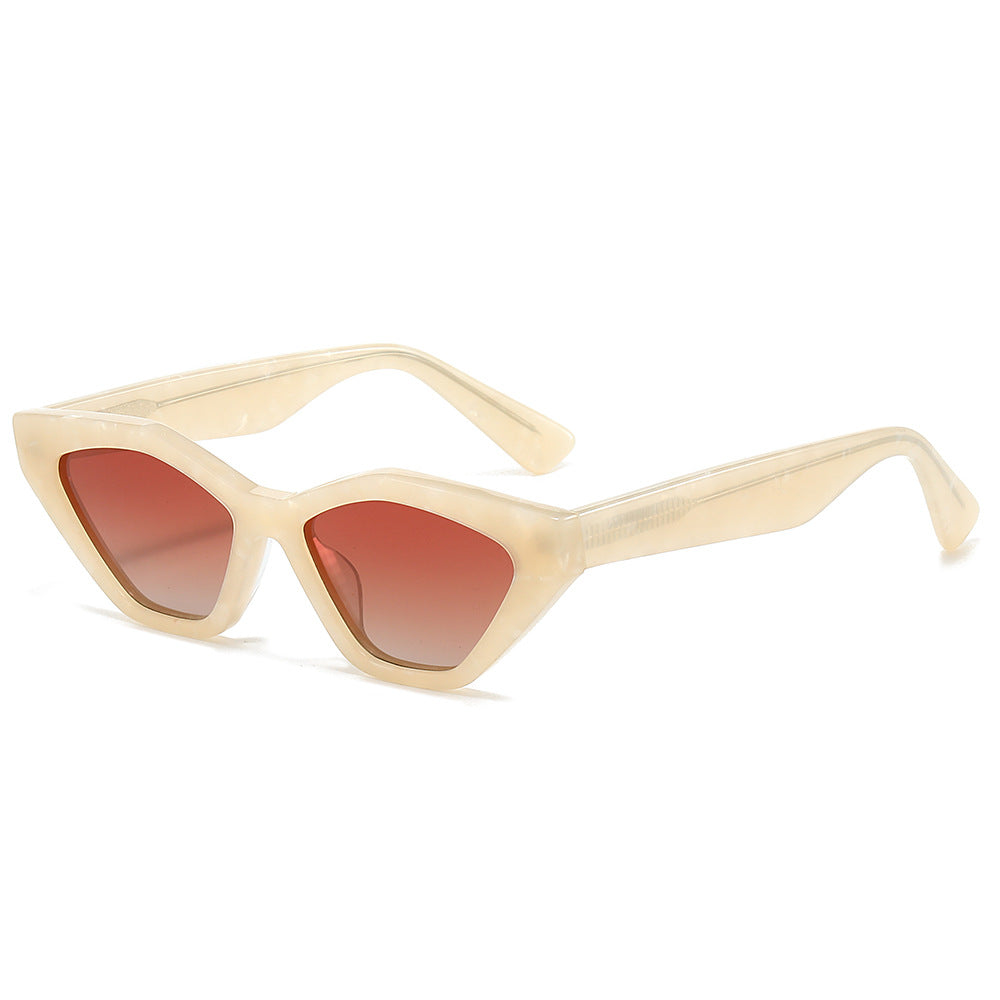Women's Cat-Eye Sunglasses with Unique Design and High-Quality UV Protection Bowlift