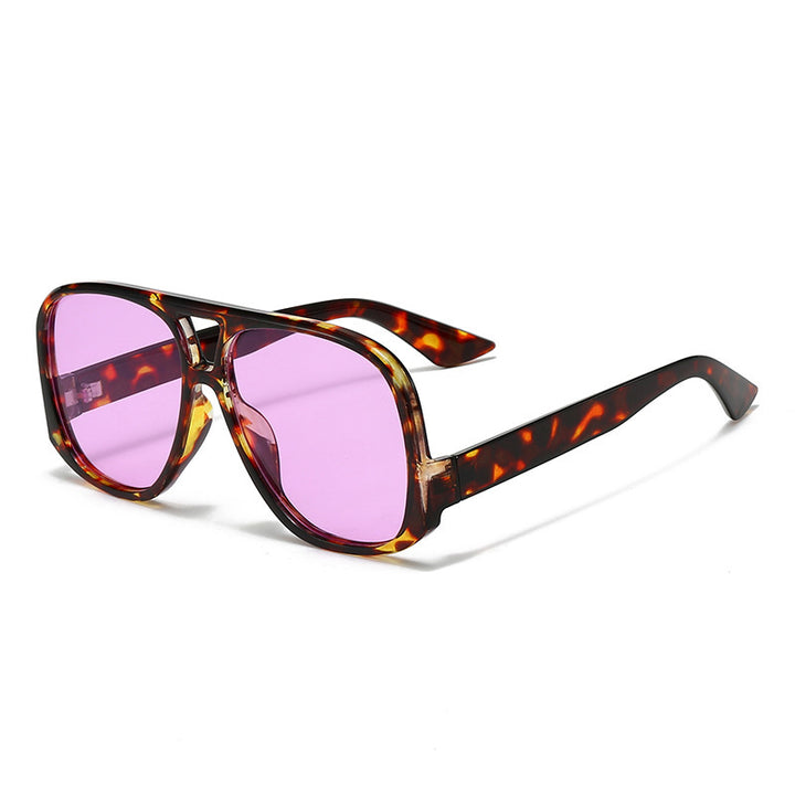 Women trendy oversized sunglasses in modern tortoiseshell pattern Bowlift