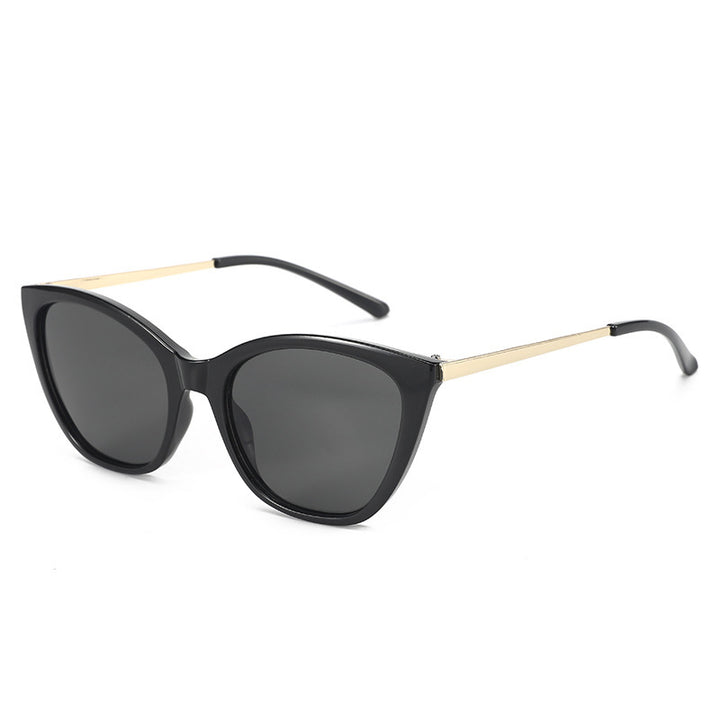 Ladies elegant Cat-Eye sunglasses with high-quality frame and UV protection Bowlift