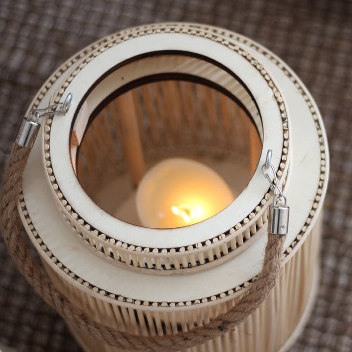 Decorative lantern made of woven material Bowlift