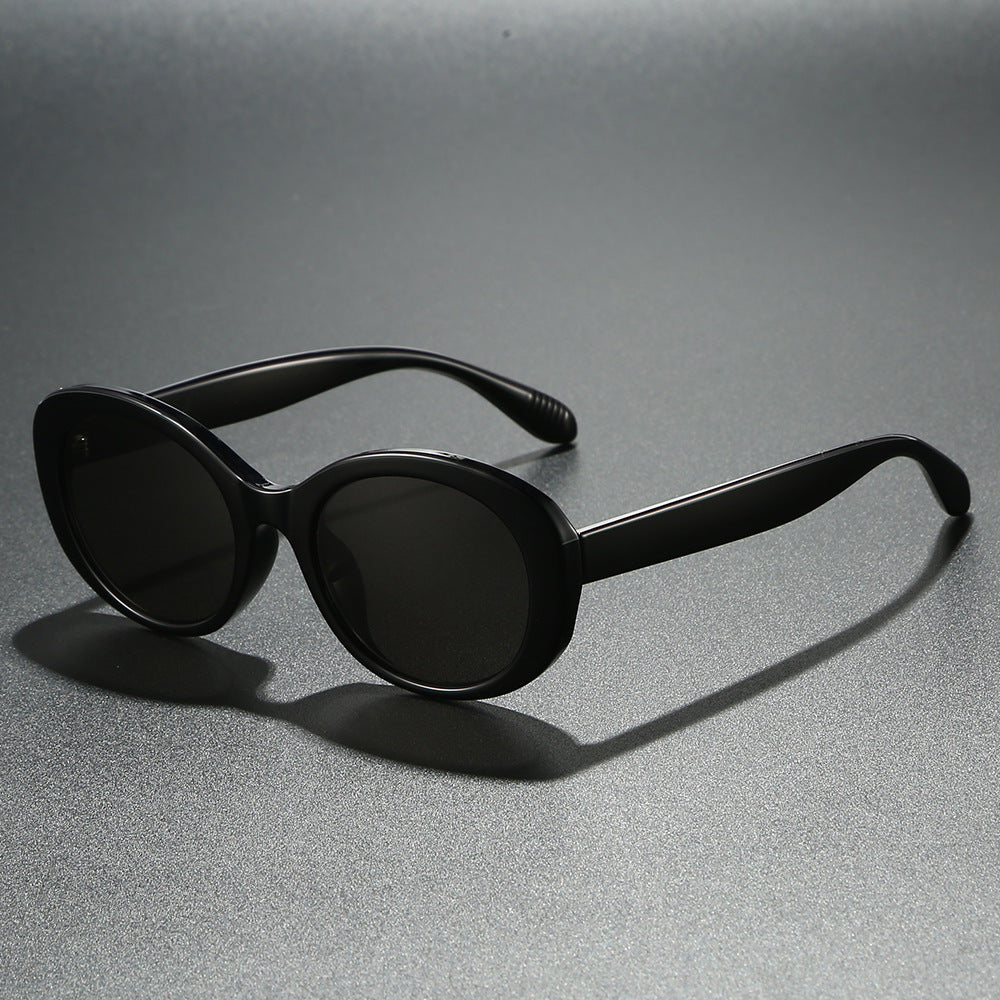 Ladies fashionable sunglasses with stylish tortoiseshell pattern Bowlift