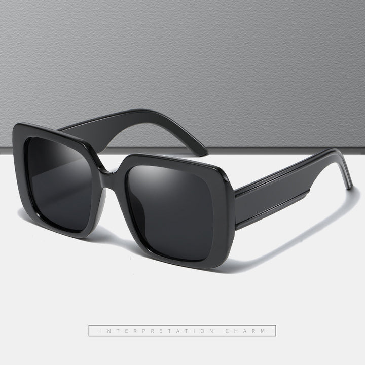 Ladies fashionable sunglasses Bowlift