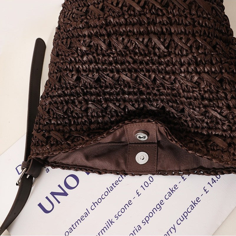 Handcrafted Shoulder Bag Made of High-Quality Natural Material Bowlift