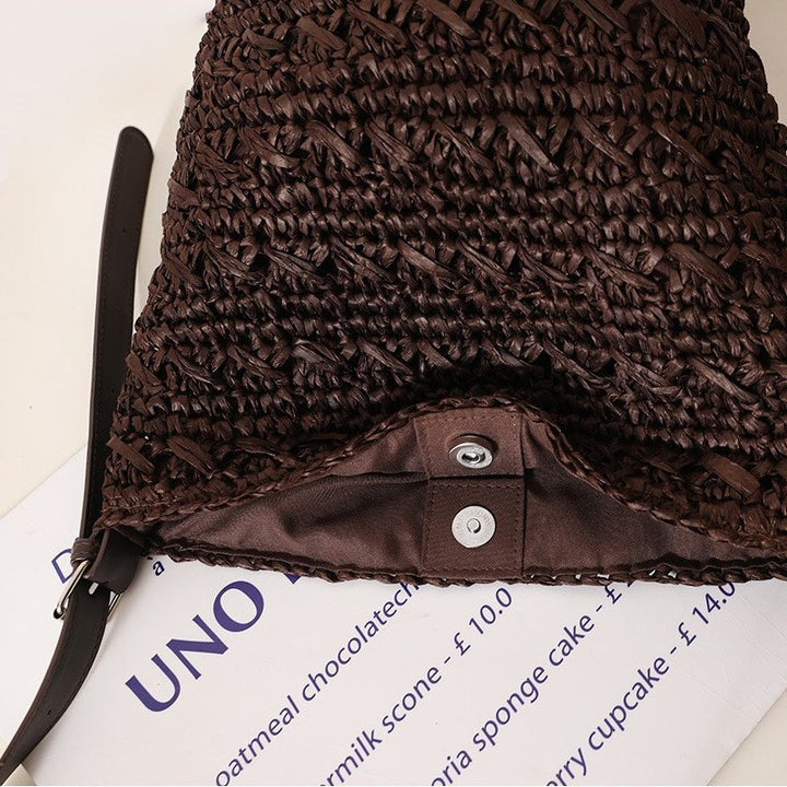 Handcrafted Shoulder Bag Made of High-Quality Natural Material Bowlift
