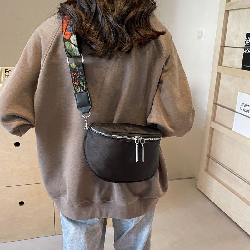 Chic Structured Crossbody Bag Bowlift