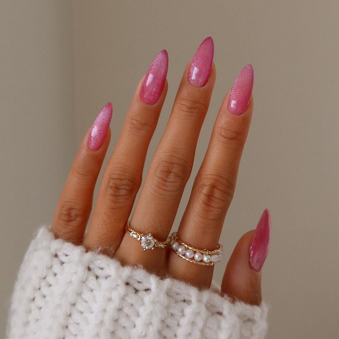 Artificial nail set with elegant glitter finish Bowlift