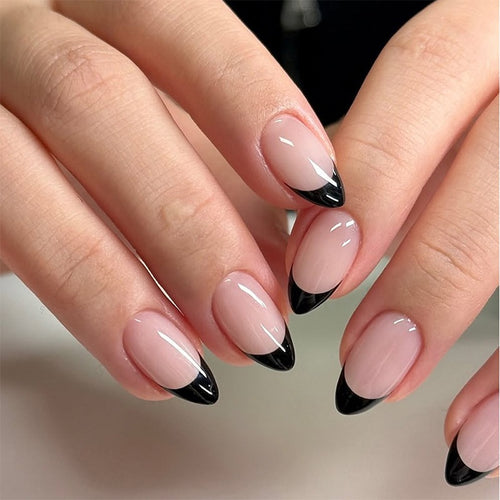 Artificial nail set with elegant black and white lace design Bowlift