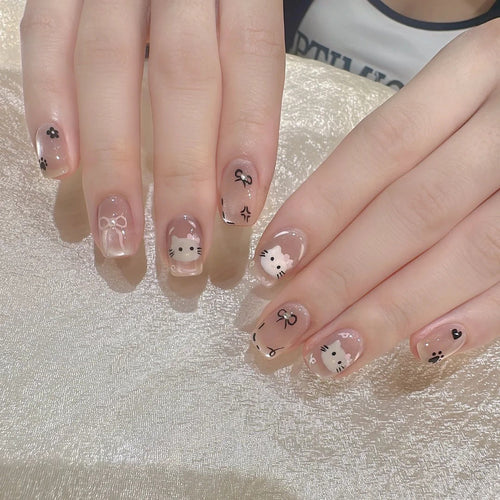 Playful Character-Themed Press-On Nail Set Bowlift