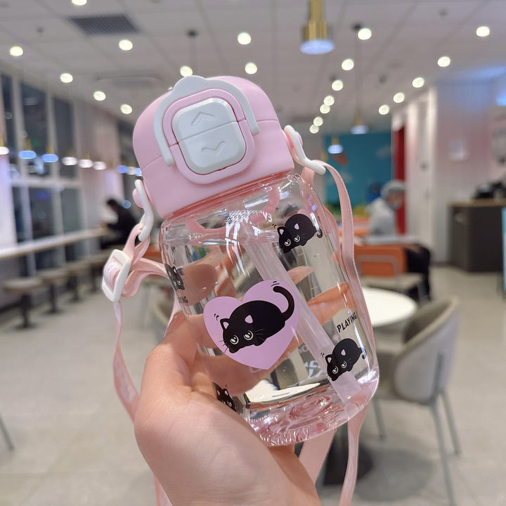 Women's creative drinking bottle with ergonomic lid Bowlift