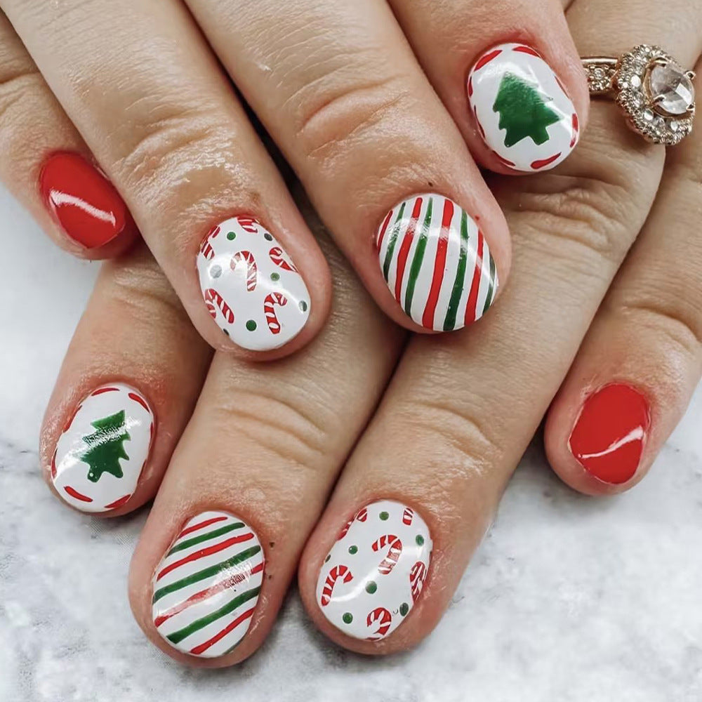 Holiday-Themed Press-On Nail Set Bowlift
