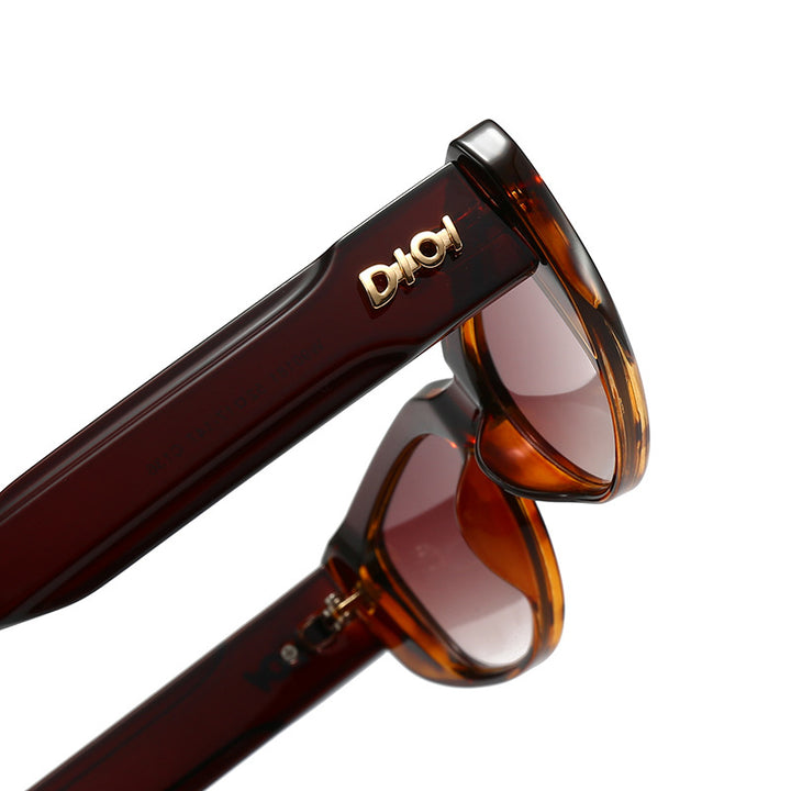 Ladies Captivating Sunglasses in Eye-Catching Design Bowlift