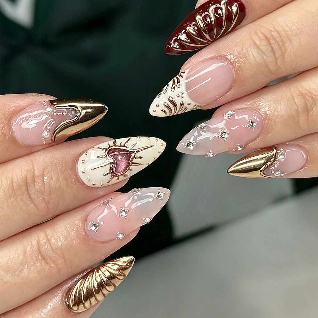 Glamorous artificial fingernails Bowlift