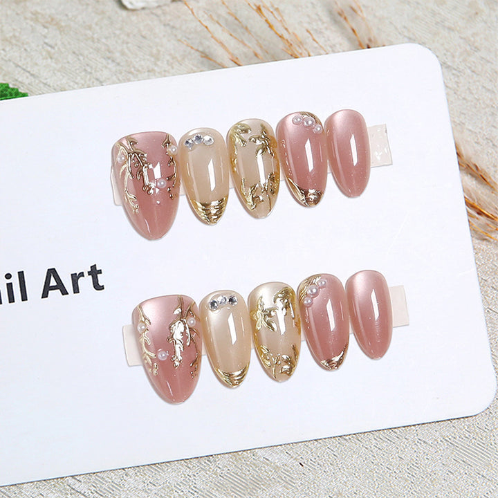 Artificial Nail Set with Elegant Gold Accent and Rhinestone Decorations Bowlift