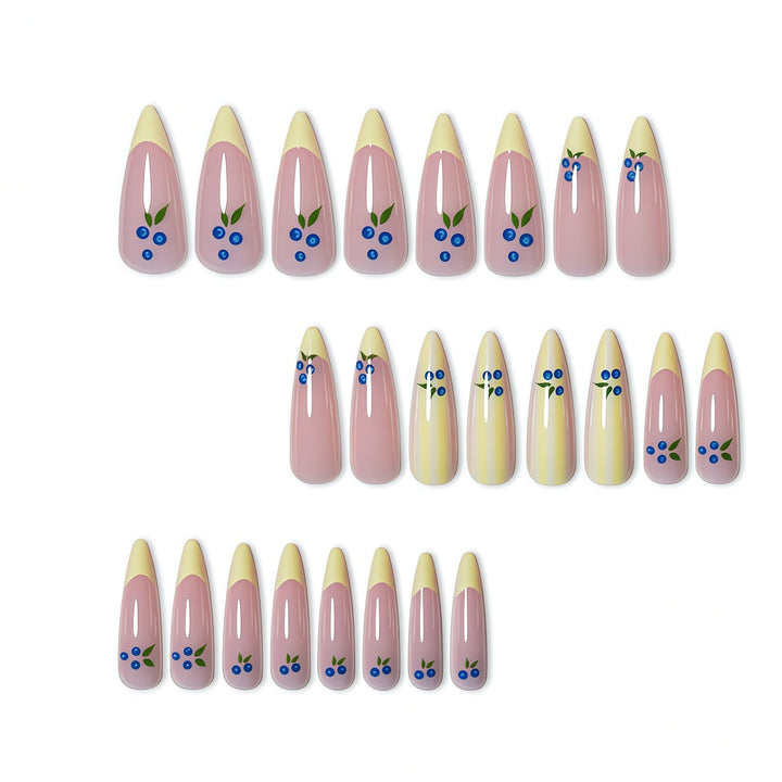 Floral Press-On Nail Enhancements Bowlift