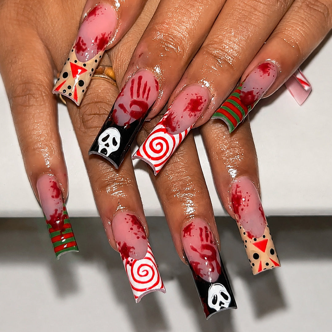 Artistic Holiday-Themed Press-On Nail Set Bowlift