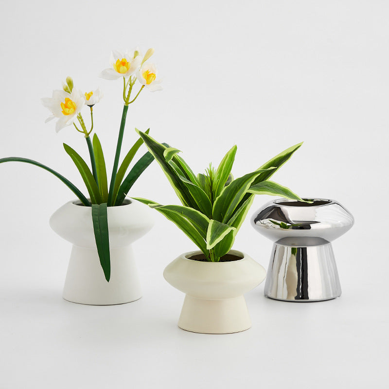 Decorative table accessory Bowlift