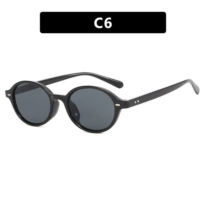 Retro Inspired Round Sunglasses Bowlift