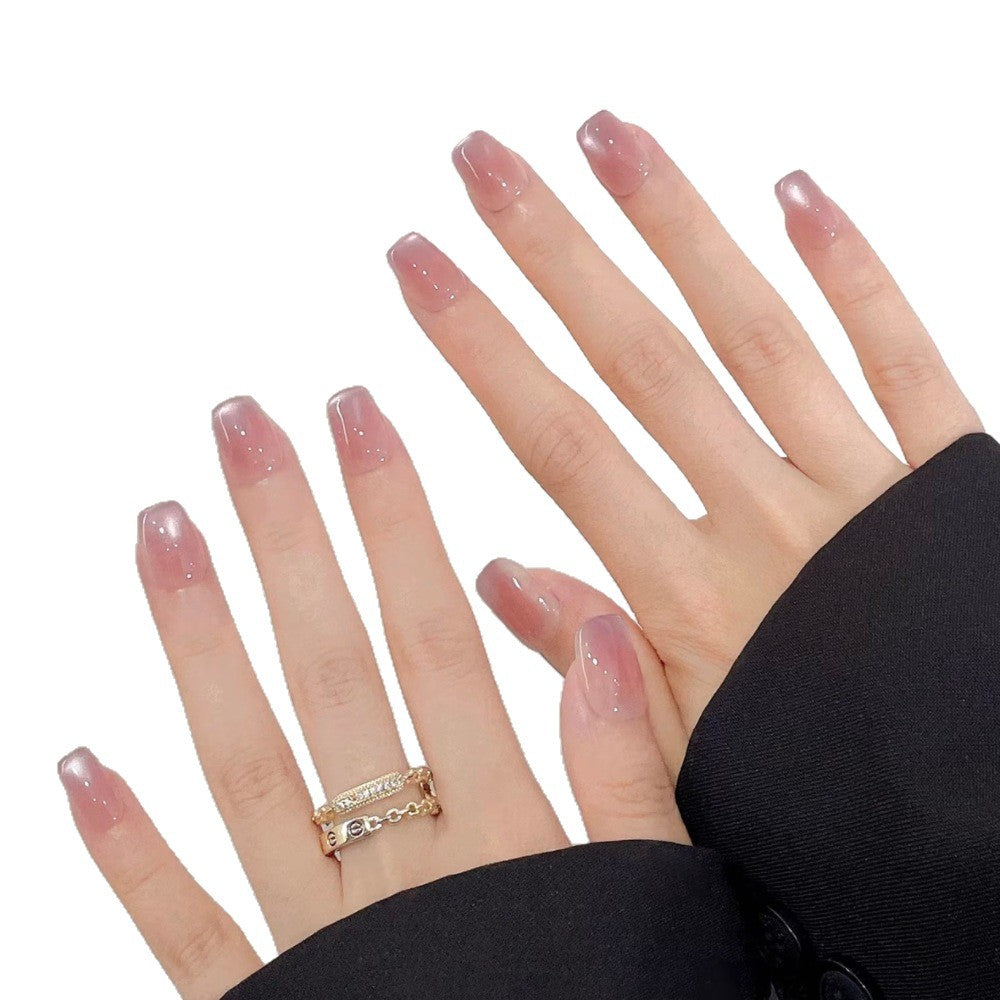 Artificial nails with elegant ombre effect Bowlift