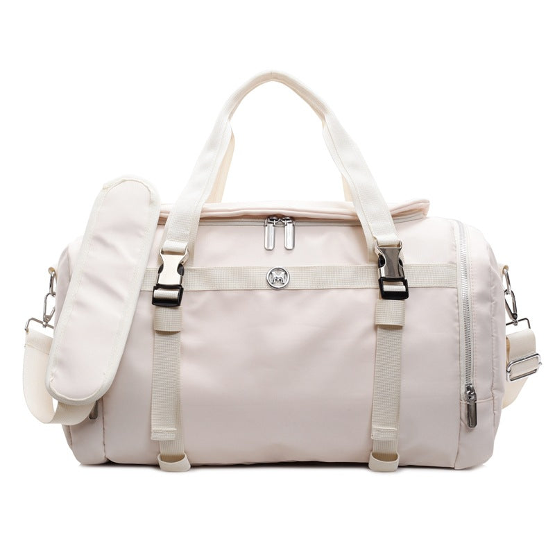 Sporty tote bag with multiple compartments and sturdy design Bowlift