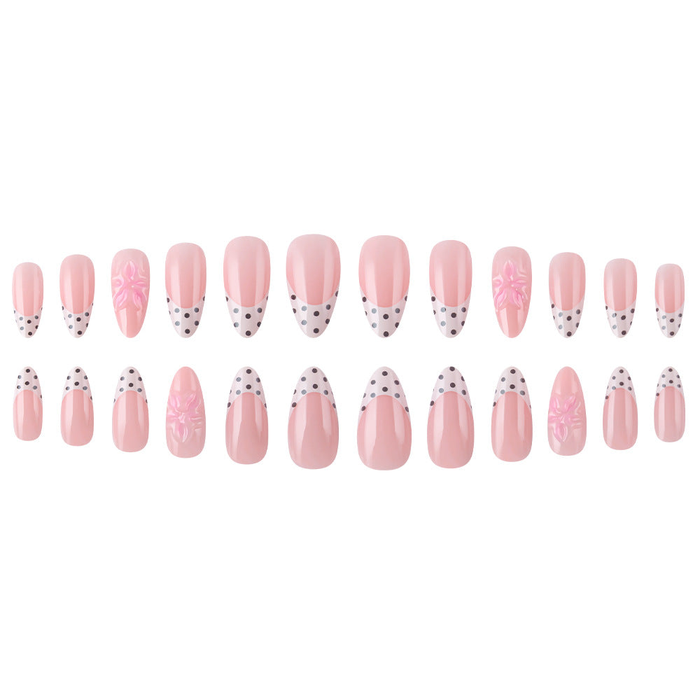 Elegant Floral Press-On Nail Art Bowlift