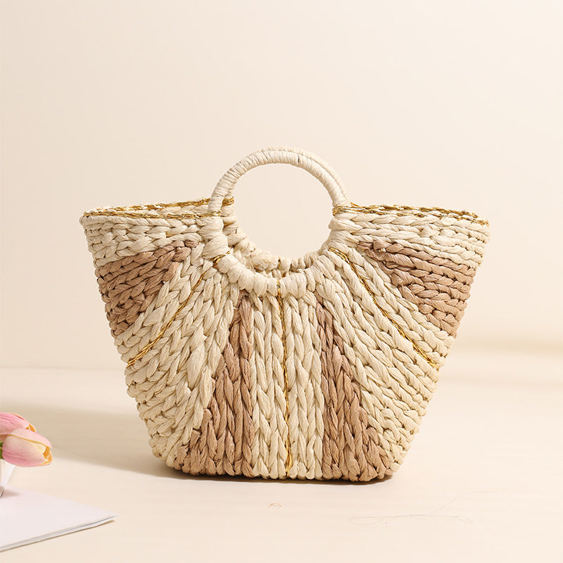 Handcrafted basket bag in modern design Bowlift