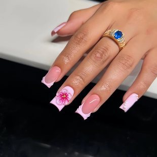 Creative 3D Bow and Pearl Nail Extensions Bowlift