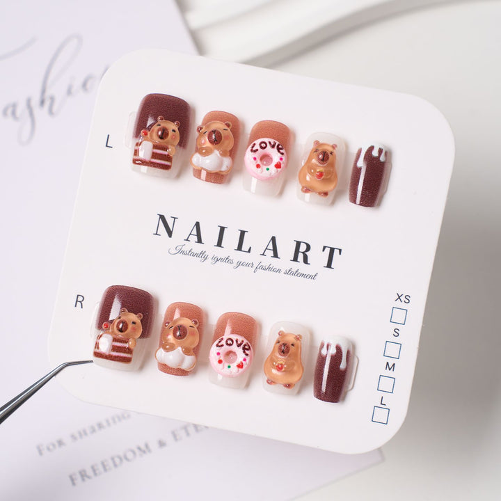 Long-lasting and Decorative Art Nails Bowlift