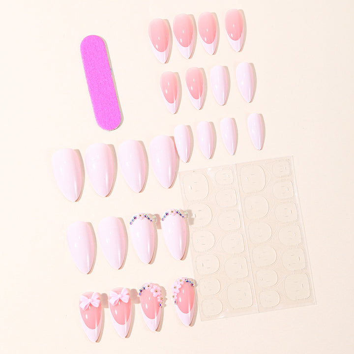 Glamorous Stiletto Nail Art Design Bowlift