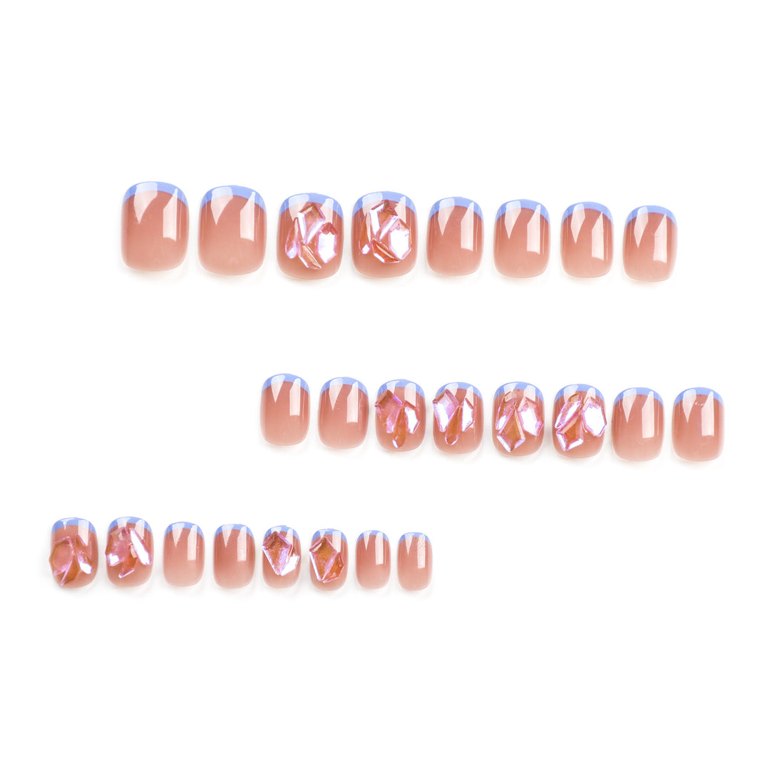 Nail art with glitter and 3D design Bowlift