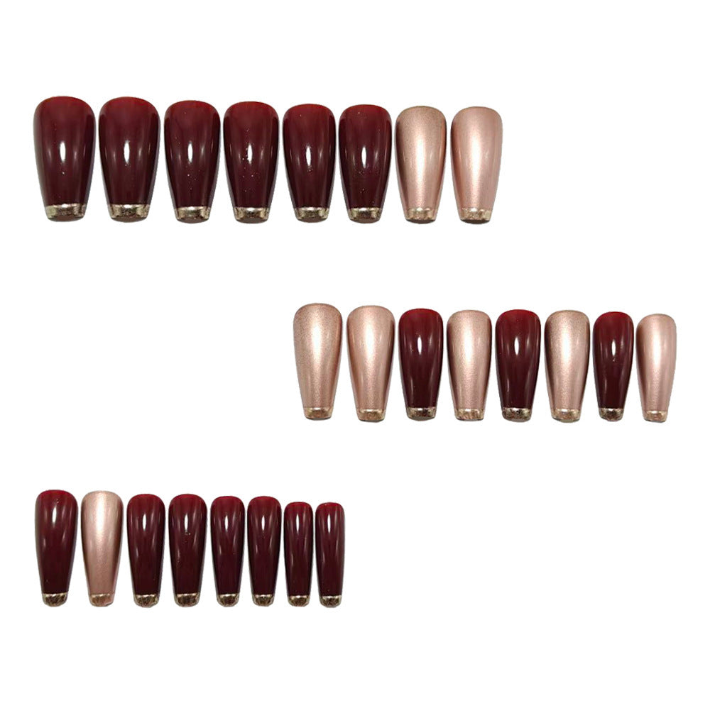 Glamorous artificial nails in metallic finish Bowlift