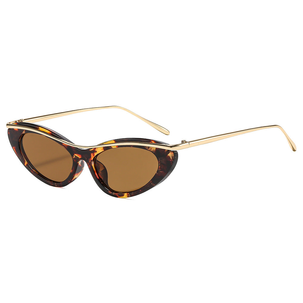 Women's Cat-Eye Sunglasses with Elegant Metal Frame Bowlift