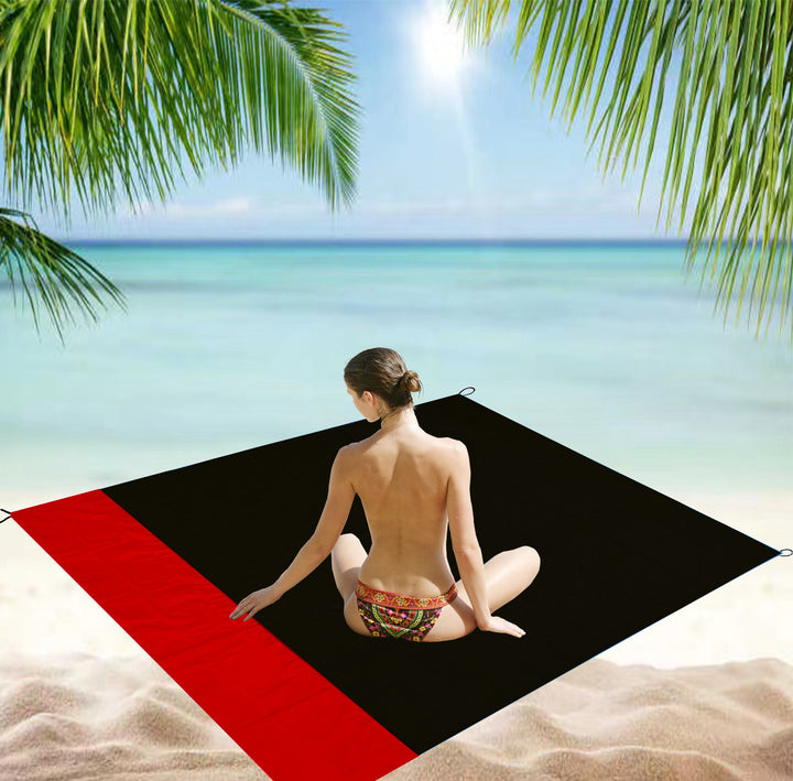 WoOutdoor Waterproof Beach Blanket Bowlift