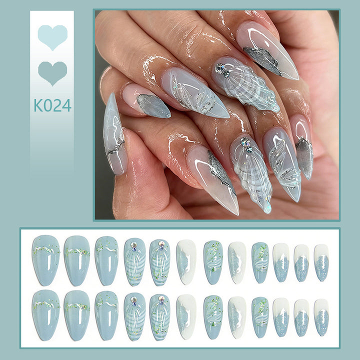 Glittering artificial nail creation Bowlift