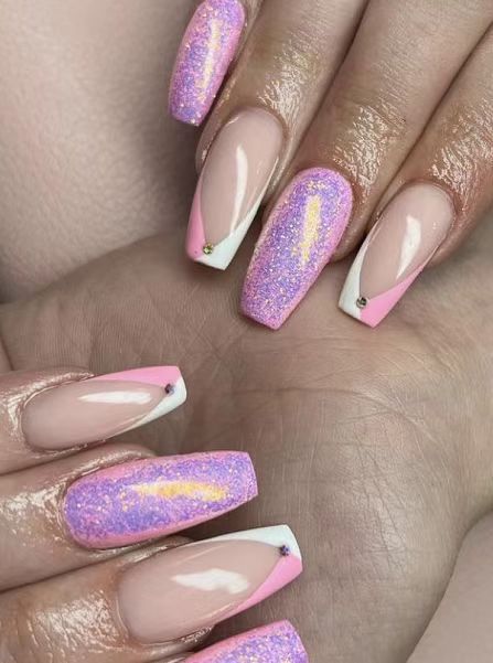 Decorative Glittery Press-On Nail Art Bowlift