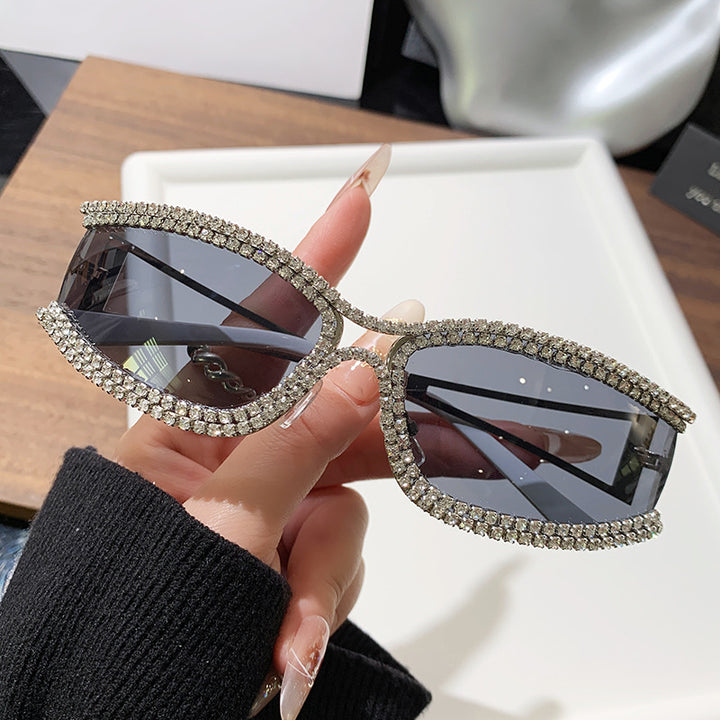 Women Cat-Eye Sunglasses with Sparkling Crystal Frame Bowlift